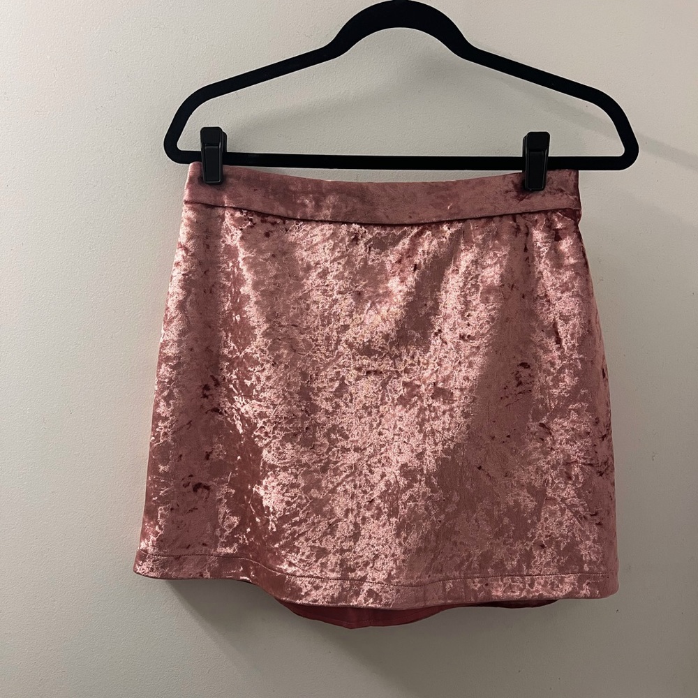 Topshop crushed velvet pink mini skirt, size 8
